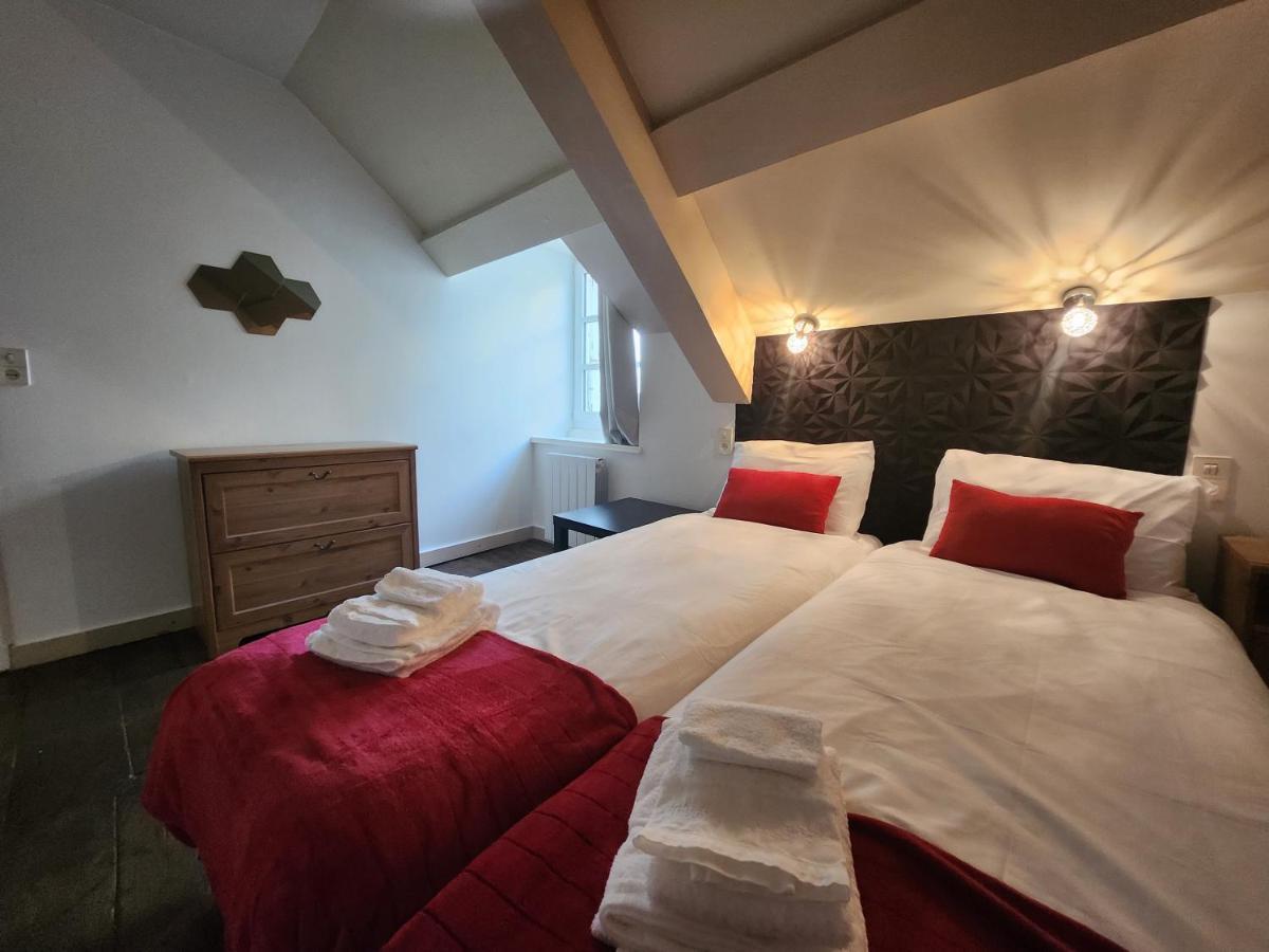 Le Clos Diri Dinan Exterior photo