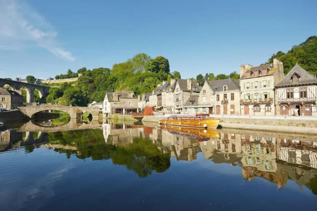 Le Clos Diri Dinan Exterior photo